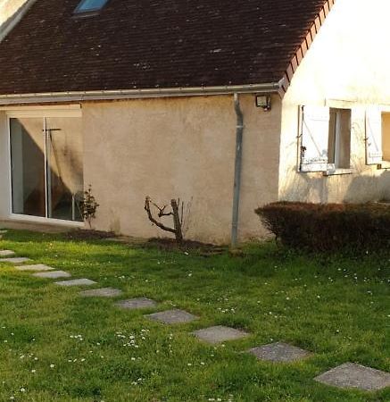 La Petite Maison Saint-Georges-sur-Cher Exterior photo